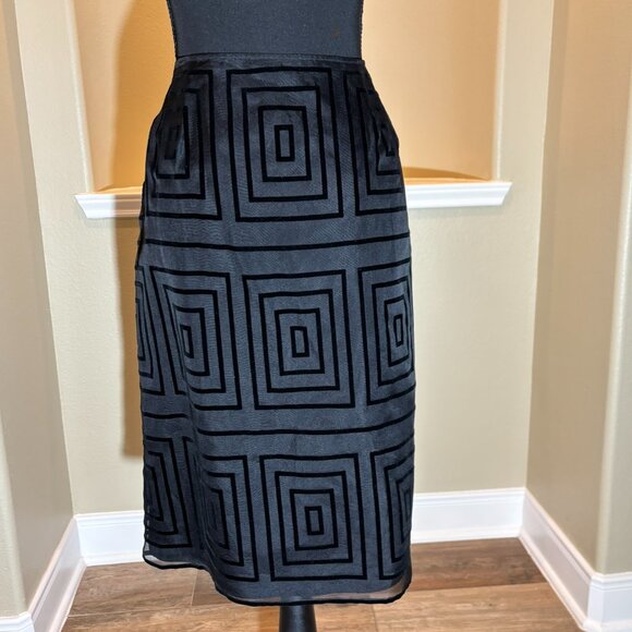 ❣️ NWT C'EST City Black GLAM Silk Rayon Dramatic Straight Skirt Size 12 - Picture 8 of 13